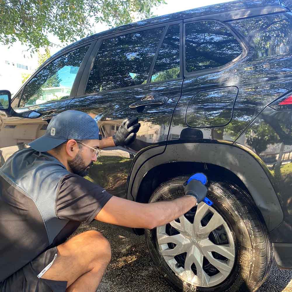 Miami-Dade Best Mobile Car Detailing and Cleaning Service